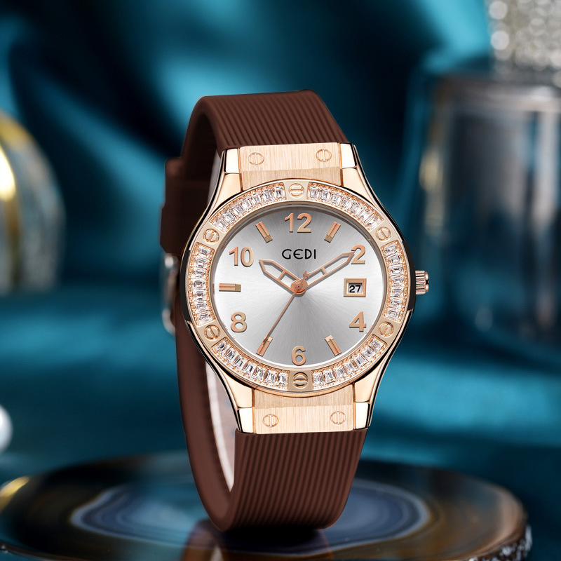 ساعة يد نسائية فاخرة من GEDI م - مراجعة Luxury Watch Women وسعره