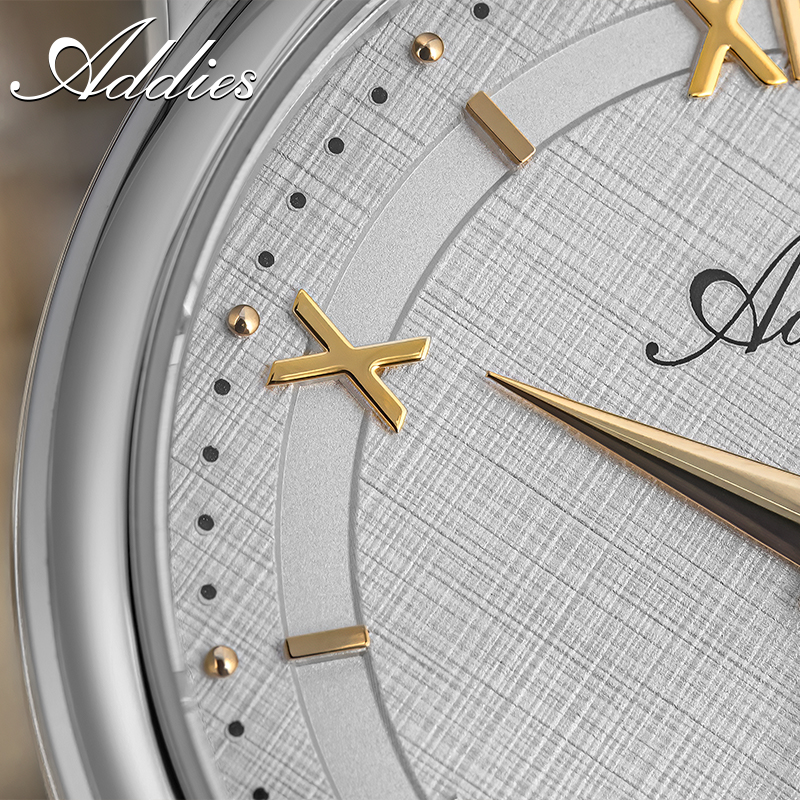 ساعات كوارتز أنيقة للسيدات من  - مراجعة Luxury Watch Safe وسعره