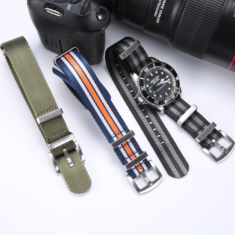 الراقية لينة النايلون استبدال  - مراجعة Luxury Watch Expensive وسعره