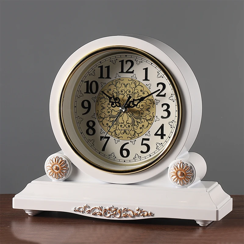 ساعة طاولة مكتبية عتيقة صامتة، - مراجعة Table Watch Luxury وسعره