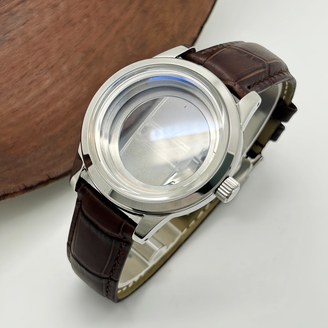 حافظة ساعة 39 مم مع حزام جلدي  - مراجعة Exhibition Caseback وسعره